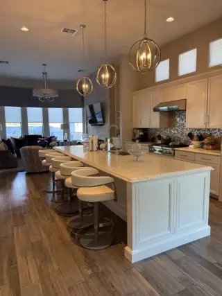 Kitchen after Atlanta deep cleaning